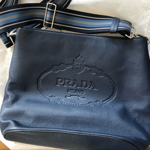 Prada crossbody bag - Picture 1 of 6